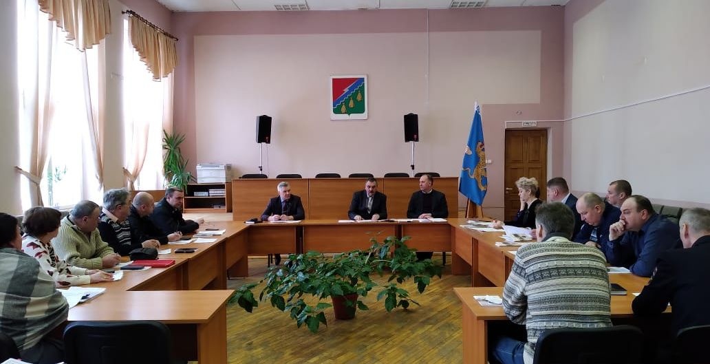 27 июля 2023 года в 10.00 часов в зале заседаний Администрации района  состоится восьмая очередная сессия Собрания депутатов Дедовичского района седьмого созыва..