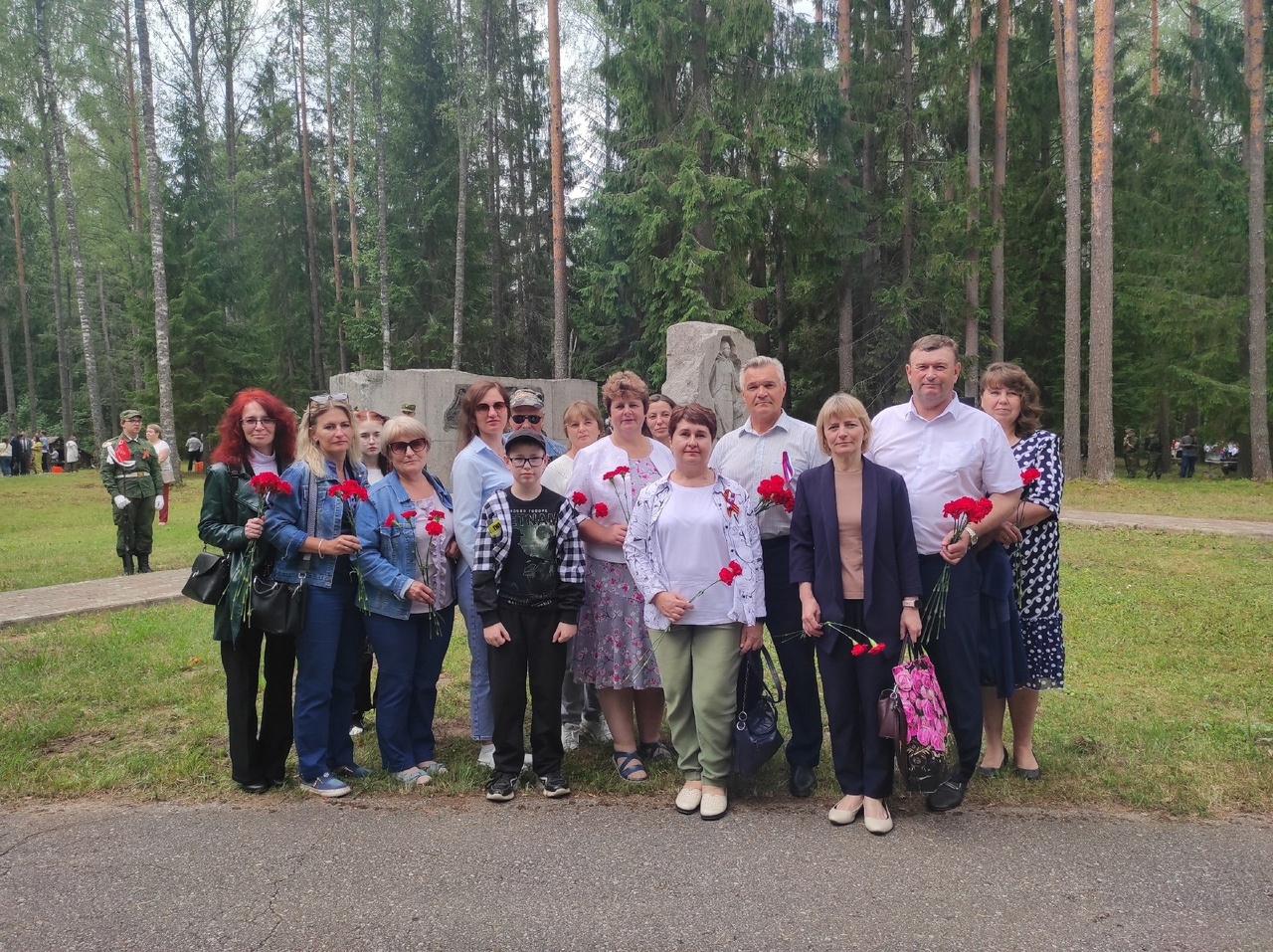 Делегация из Дедовичского района приняла участие в мероприятиях в Себежском районе на Кургане Дружбы..