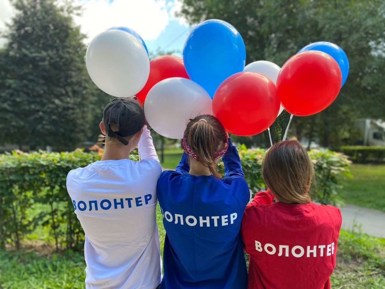 Закон о поддержке добровольчества приняли в Госдуме в 3 чтении.